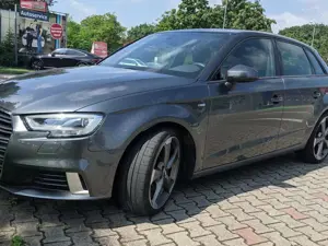 Audi A3 A3 Sportback 40 TFSI Sportback quattro S tronic