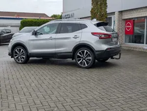 Nissan Qashqai Acenta - 19" Alu + AHK + 8-fach bereift Bild 3