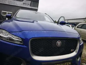 Jaguar F-Pace First Edition AWD