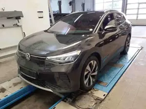 Volkswagen ID.4 Pro Performance 11st AHK Navi Alcantara Wärmep