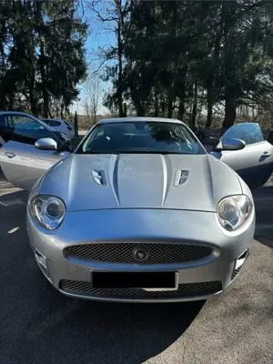 Jaguar XKR Coupe- V8 Supercharged