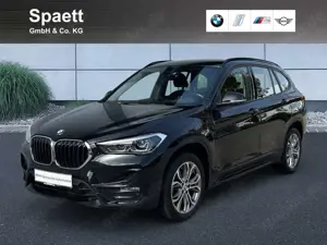 BMW X1 sDrive18d Sport Line DAB LED RFK Navi AHK