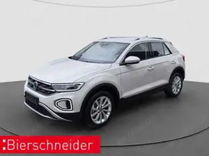 Volkswagen T-Roc 1.5 TSI DSG Style ACC LED RFK