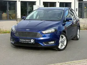 Ford Focus Titanium *SHZ*Klima*Navi*PDC*