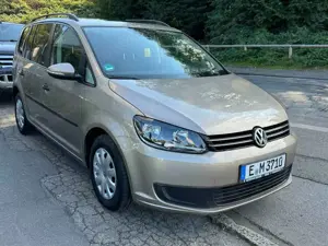 Volkswagen Touran 1.2 TSI Cup Bild 2