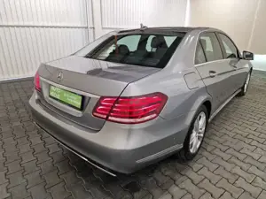 Mercedes-Benz E 350 Avantgarde LED ILS, Schiebedach, Memory Bild 3