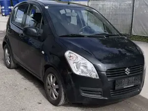 Suzuki Splash Basic Klima / 8 Fachbereift / Tüv bis 06/2027