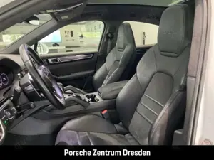 Porsche Cayenne GTS Coupe*Ambientebeleuchtung*BOSE Bild 5