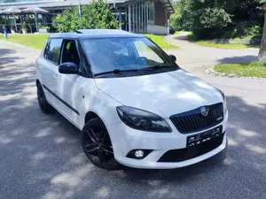 Skoda Fabia Fabia 1.4 TSI Combi DSG RS