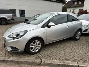 Opel Corsa Edition aus erster Hand Bild 2