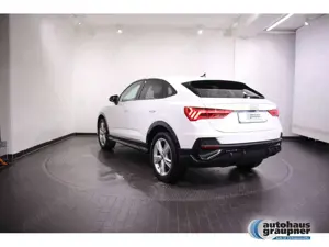 Audi Q3 45 TFSI e S line NAVI ACC MATRIX-LED 360° Bild 2