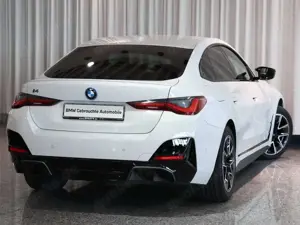 BMW i4 M50 Gran Coupé AHK DrivAss RFK HIFI Bild 3
