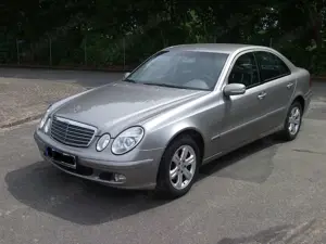 Mercedes-Benz E 200 E-Klasse Kompressor Sequentronic Classic