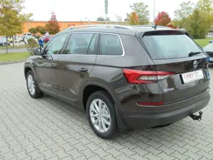 Skoda Kodiaq 1.4 TSI ACT 4x4 Ambit+AHK+360°+PDC+NAVI Bild 5