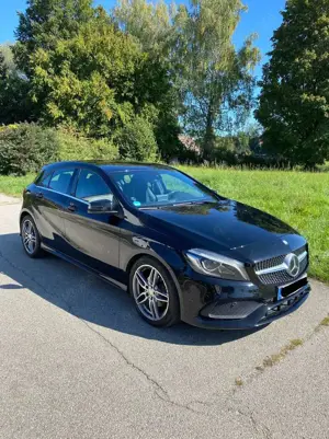 Mercedes-Benz A 180 7G-DCT AMG Line