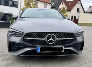 Mercedes-Benz CLA 220 8G-DCT AMG Premium Line Bild 4
