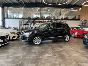 Volkswagen Tiguan Sport  Style 4Motion*Klima*Navi*Panorama