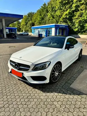 Mercedes-Benz C 250 Automatik, AMG Line, Extra großer Tank, LED, Navi