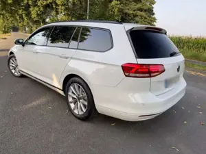 Volkswagen Passat Variant B8 3G Variant 2.0 TDI SCR Trendline Bild 3