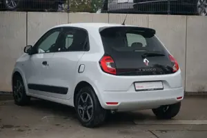 Renault Twingo 1.0 Life Tempomat Klima Limiter Bild 3