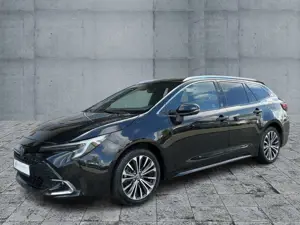 Toyota Corolla TS 1.8 Hybrid TEAM D LED+NAV+ACC+RFK+SHZ Bild 2