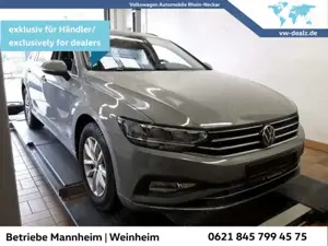 Volkswagen Passat Variant 1.5 TSI Business DSG Navi Kamera