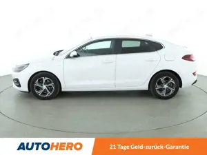 Hyundai i30 1.6 CRDi Mild-Hybrid *NAVI*LED*CAM*PDC*SHZ*KLIMA* Bild 3