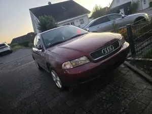 Audi A4 1.6