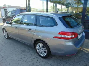Peugeot 308 SW Active Business Bild 4