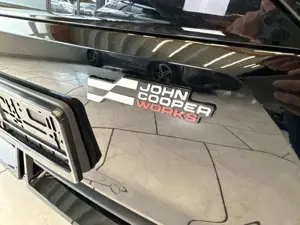 MINI Cooper SE MINI Cooper SE JCW - Pano/LED/CarPlay/Kamera Bild 3