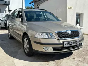 Skoda Octavia Combi Elegance Automatik Bild 3