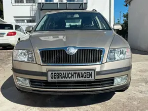 Skoda Octavia Combi Elegance Automatik