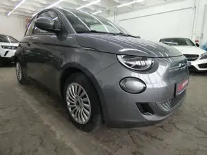 Fiat 500e 500 e Action 23,8kwh*LED*KLIMA*USB*LED*BLUETOOTH