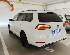 Volkswagen Golf Variant 1.6 TDI (BlueMotion Technology) Comfortline Bild 2