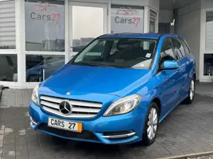 Mercedes-Benz B 180 Bi-Xenon PDC Alu SHZ 1.Hand