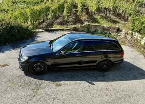 Mercedes-Benz C 63 AMG Bi-Xenon, Kamera, PTS, Harman Kardon ! Bild 4