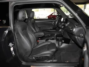 MINI Cooper SE MINI Yours Trim Bild 4