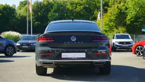 Volkswagen Arteon 2.0 TSI R-Line DSG LED Navi ACC Kamera Bild 3
