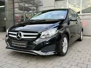 Mercedes-Benz B 180 Navi/PDC/SHZ/8-fach bereift/TÜV+Insp.