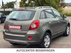 Opel Antara Cosmo 4x4 * XENON * LEDER * NAVI * Bild 3