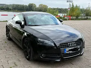 Audi TT 8J Coupe 2.0 TFSI S-Line