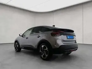 Citroen C4 PureTech 130 StopStart EAT8 SHINE PANO+LED+HUD Bild 4