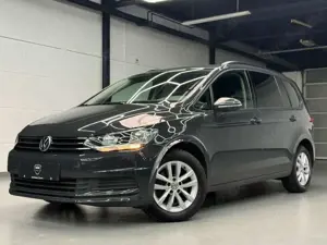 Volkswagen Touran 2.0 TDI 7-SITZER/AHK/ACC/TÜV NEU/CARPLAY