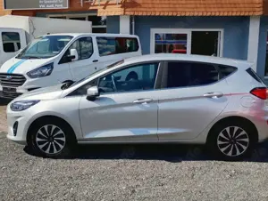 Ford Fiesta 1.0 EcoBoost Automatik TITANIUM LED 5 Tür. CARPLAY Bild 2