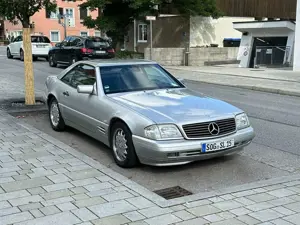 Mercedes-Benz SL 320 Bild 2
