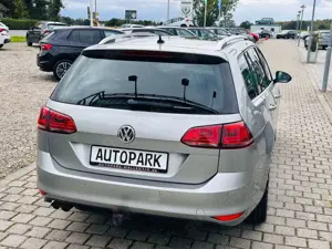 Volkswagen Golf VII Variant Highline *DYNAUDIO*NAVI*LEDER* Bild 4