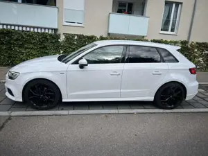 Audi A3 35 TFSI 3xS-LINE |GARANTIE| Virtual |8-Fach 18Zoll Bild 2