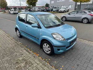 Daihatsu Sirion 1.3 ECO 4WD *2. Hand*Automatik*Klima*PDC* Bild 3