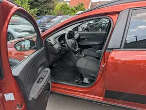 Dacia Jogger HYPRID 140 Extreme (7) Bild 5