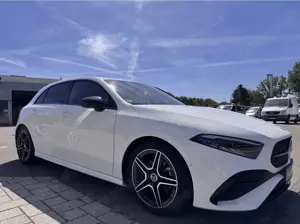 Mercedes-Benz A 200 7G-DCT Progressive Advanced